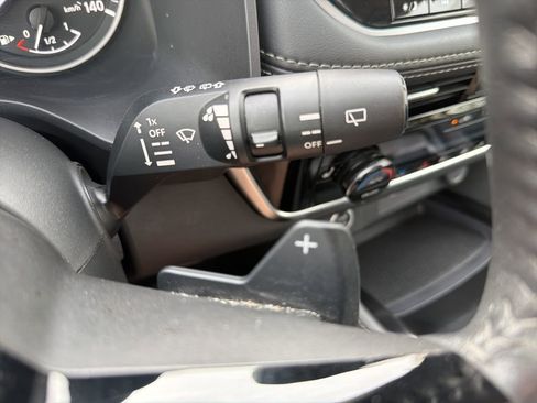 Used 2023 Nissan Rogue SL w/ SL Premium Package image 29