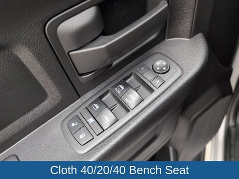 Used 2018 RAM 1500 Express w/ Express Value Package RWD image 29