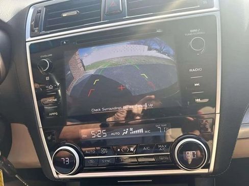 Used 2018 Subaru Outback 2.5i Premium image 13