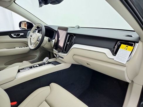 New 2026 Volvo XC60 B5 Ultra w/ Climate Package image 13