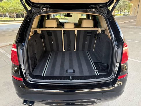 Used 2017 BMW X3 sDrive28i RWD image 11