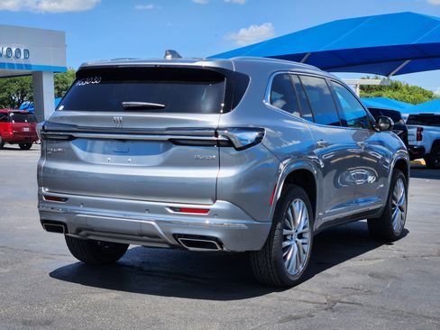 New 2025 Buick Enclave Avenir w/ Trailering Package, 5000 lbs. image 4