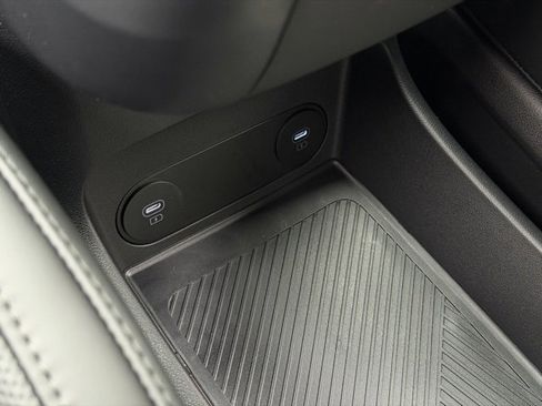 New 2026 Hyundai Ioniq 5 SEL image 32