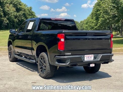 Used 2021 Chevrolet Silverado 1500 LT Trail Boss w/ LPO, Dark Essentials Package AWD/4WD image 5