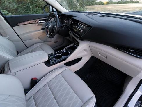 Used 2021 Buick Envision Avenir w/ Technology Package II image 25