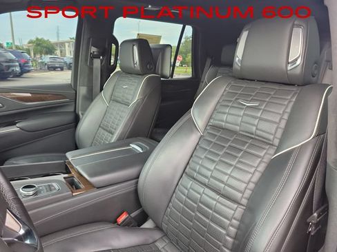 Used 2023 Cadillac Escalade Sport Platinum AWD/4WD image 26