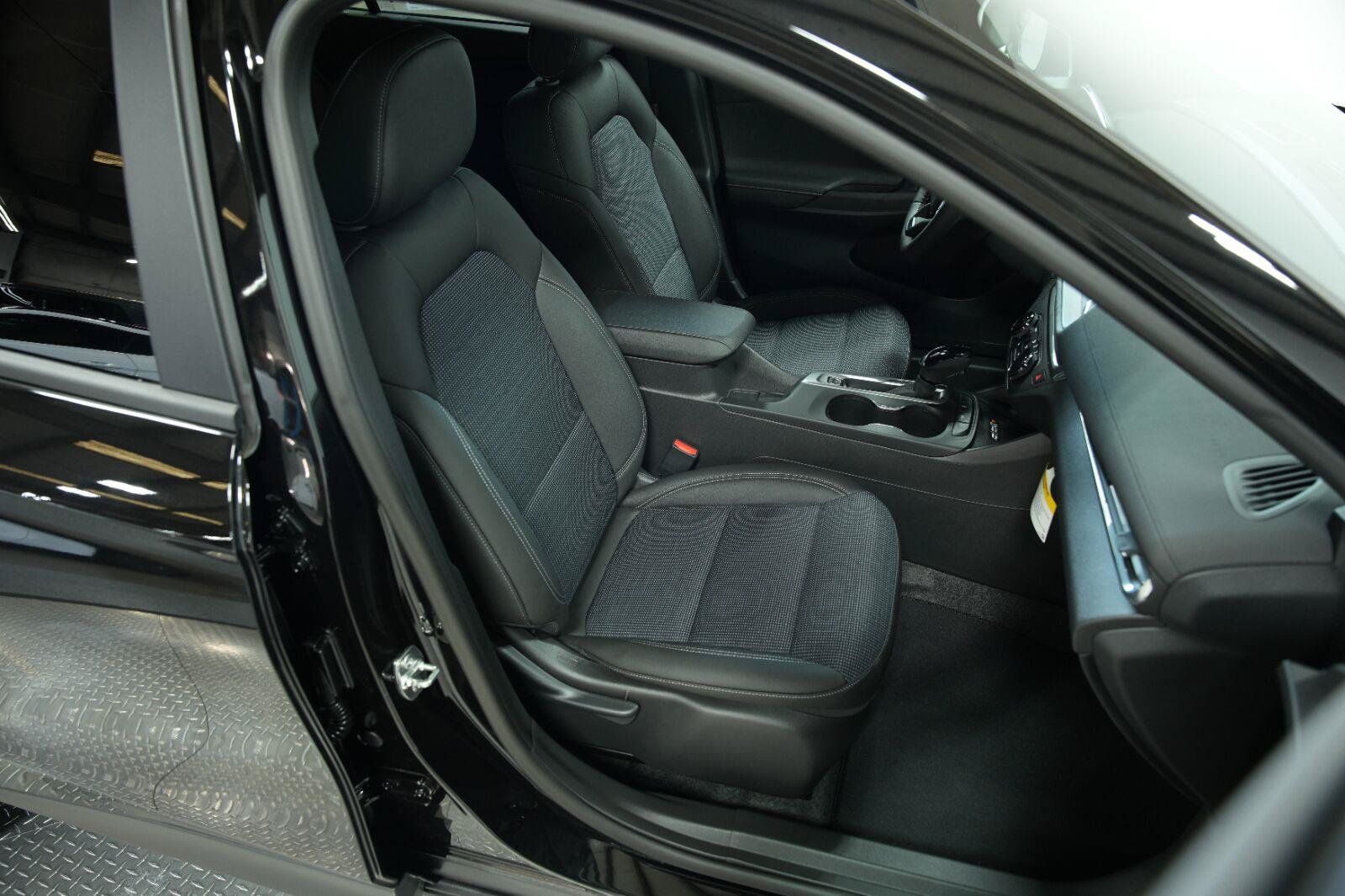 New 2026 Buick Envista Preferred w/ Convenience I Package FWD image 20