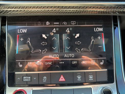 Used 2021 Audi SQ7 Premium Plus w/ Executive Package AWD/4WD image 21