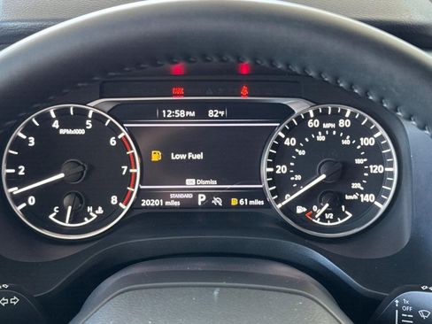 Used 2025 Nissan Rogue SV FWD image 18