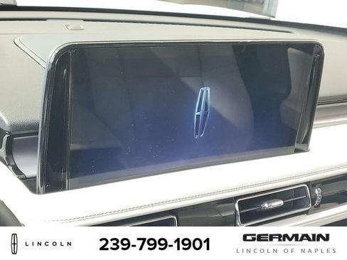 New 2025 Lincoln Aviator 2WD w/ Equipment Group 101A image 24