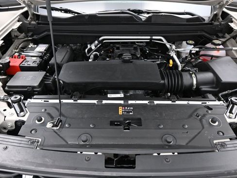 New 2026 GMC Canyon AT4 image 23