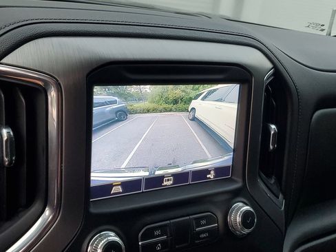 Used 2022 GMC Sierra 1500 Denali w/ Denali Premium Package AWD/4WD image 22