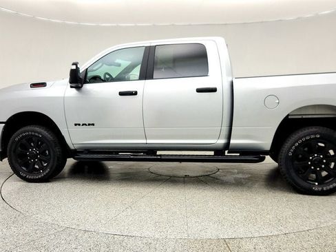 Used 2026 RAM 2500 Big Horn AWD/4WD image 9