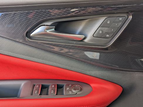 Used 2024 Chevrolet Blazer EV RS image 15