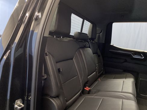 Used 2022 GMC Sierra 1500 Elevation image 35