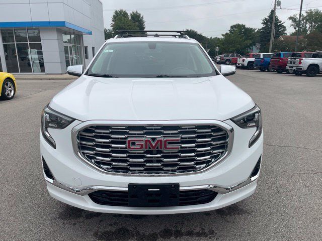 Used 2018 GMC Terrain Denali w/ LPO, 'HIT The Road' Package AWD/4WD image 11