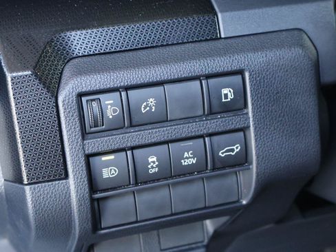 Used 2025 Toyota 4Runner Limited AWD/4WD image 25