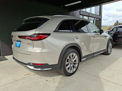 Used 2024 MAZDA CX-90 3.3 Turbo w/ Premium Package AWD/4WD image 6