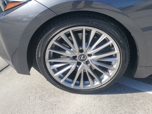 Used 2025 Lexus IS 300 w/ Premium Package RWD image 7