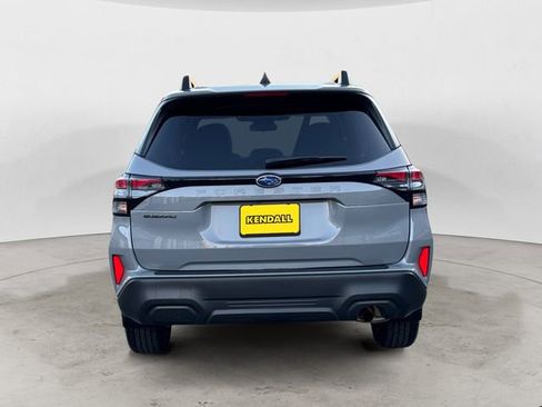 Certified 2025 Subaru Forester Premium AWD/4WD image 4
