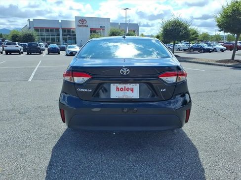 Used 2024 Toyota Corolla LE FWD image 6