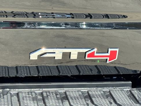 New 2026 GMC Sierra 1500 AT4 w/ AT4 Premium Package image 10