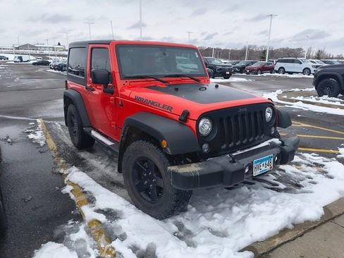 Used 2017 Jeep Wrangler Sport image 4