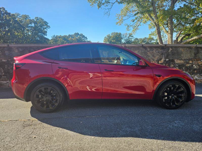 Used 2023 Tesla Model Y Long Range AWD/4WD image 10