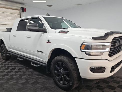 Used 2021 RAM 2500 Laramie w/ Night Edition AWD/4WD image 2