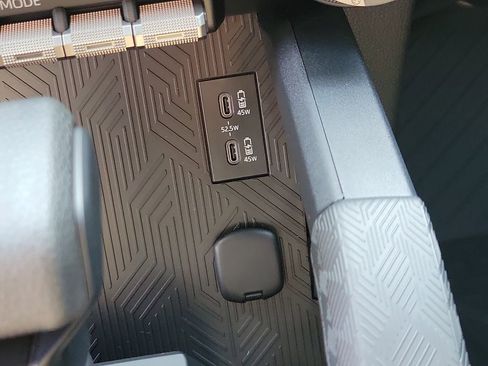 New 2026 Toyota 4Runner SR5 RWD image 27