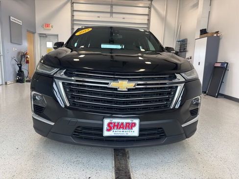 Used 2023 Chevrolet Traverse LT w/ LPO, Floor Liner Package AWD/4WD image 3
