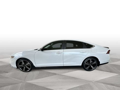 Used 2023 Honda Accord Sport image 5