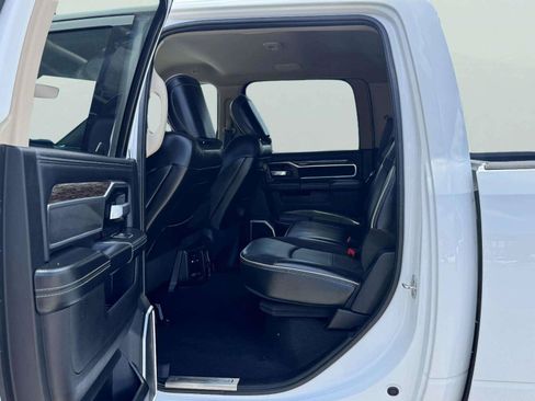 Used 2021 RAM 2500 Laramie AWD/4WD image 35