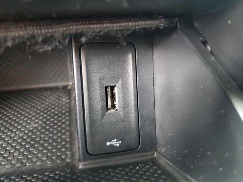 Used 2019 Volkswagen Golf SE w/ Driver Assistance Package FWD image 22