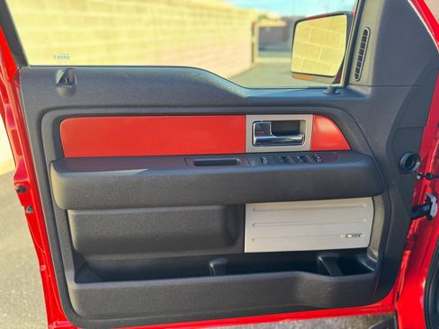 Used 2010 Ford F150 Raptor image 19