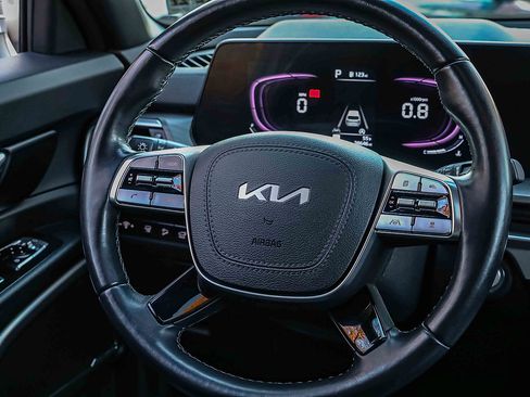 Used 2023 Kia Telluride EX X-Line image 9