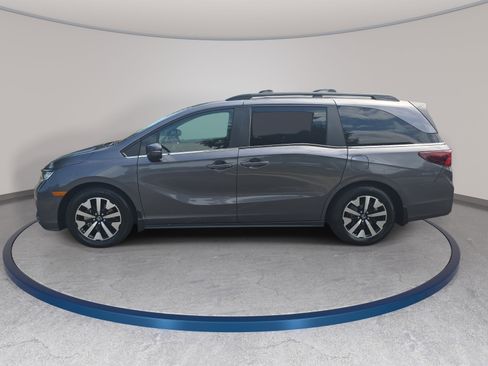 Used 2026 Honda Odyssey EX-L image 8