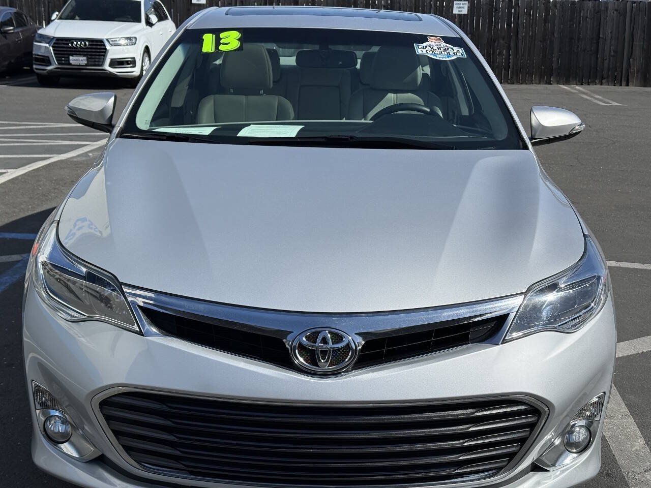 Used 2013 Toyota Avalon XLE Touring FWD image 2