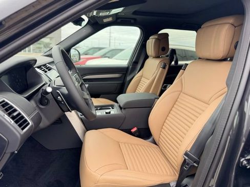 New 2026 Land Rover Discovery Dynamic SE AWD/4WD image 5