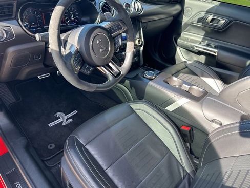 Used 2020 Ford Mustang Shelby GT500 w/ Technology Package image 10