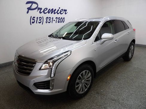 Used 2017 Cadillac XT5 Luxury w/ Driver Awareness Package AWD/4WD image 1