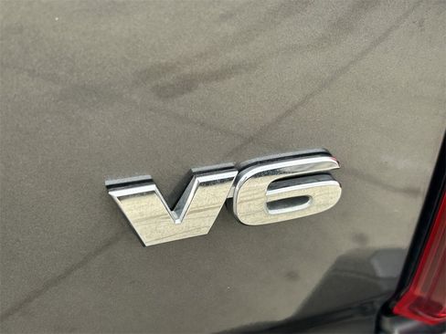 Used 2023 Toyota Tacoma SR image 13