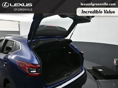 Used 2020 Nissan Rogue Sport SV w/ All-Weather Package image 31