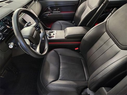 Used 2023 Land Rover Range Rover SE image 14