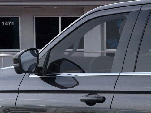 New 2025 Ford Expedition Platinum w/ Driver's Package image 20