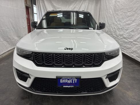 Certified 2025 Jeep Grand Cherokee Summit AWD/4WD image 7
