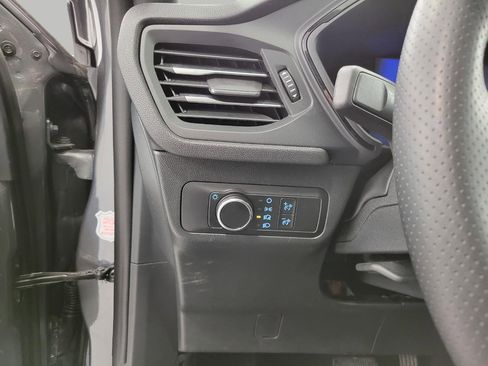 Used 2025 Ford Escape ST-Line AWD/4WD image 10