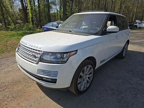 Used 2016 Land Rover Range Rover Supercharged image 2