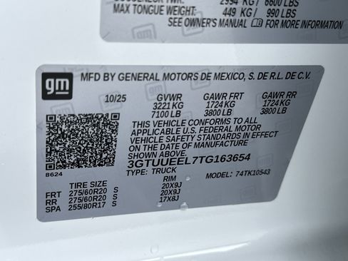Used 2026 GMC Sierra 1500 AT4 w/ AT4 Premium Package AWD/4WD image 29