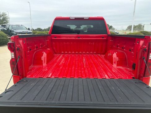 Used 2026 Chevrolet Silverado 1500 LT RWD image 13